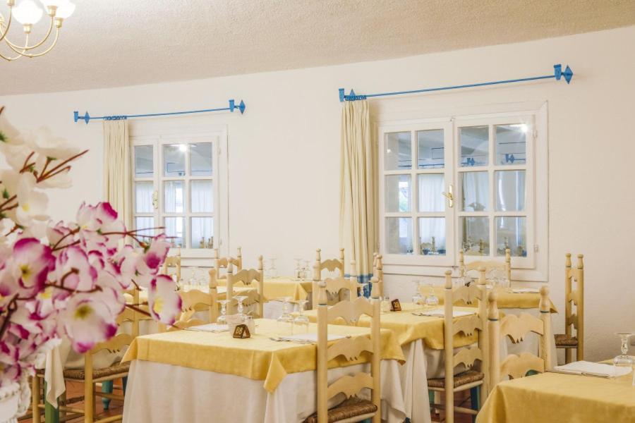 מלון Agrustos Nicolaus Club Li Cucutti מראה חיצוני תמונה